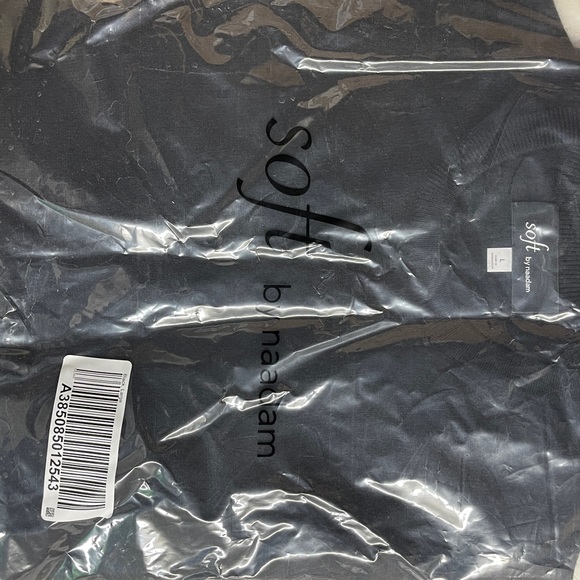 Naadam Men’s Crewneck Sweater | 100% Mongolian Cashmere | Soft Collection. - Picture 8 of 8